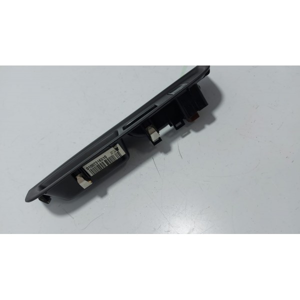 Moldura Botão Vidro E Trava Diant Dir Fiat Toro 2017 Cx503