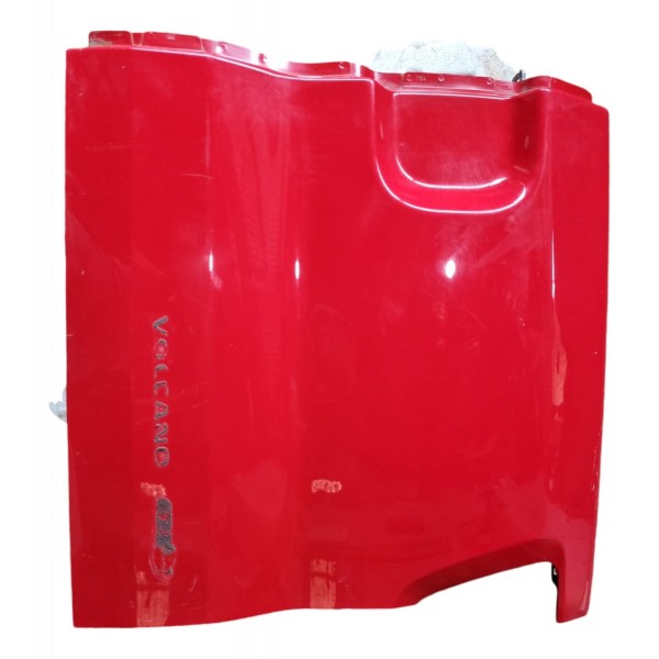 Tampa Traseira Lado Direito Fiat Toro 2017 Vermelho