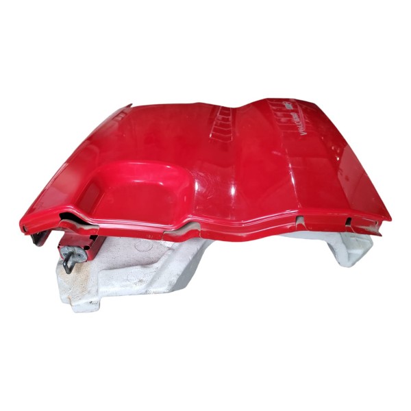 Tampa Traseira Lado Direito Fiat Toro 2017 Vermelho