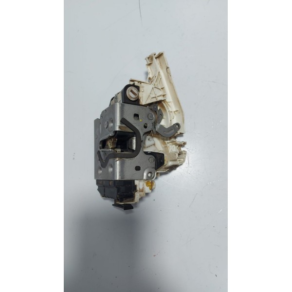 Fechadura Porta Traseira Dir Fiat Toro Volcano 2017 Cx505
