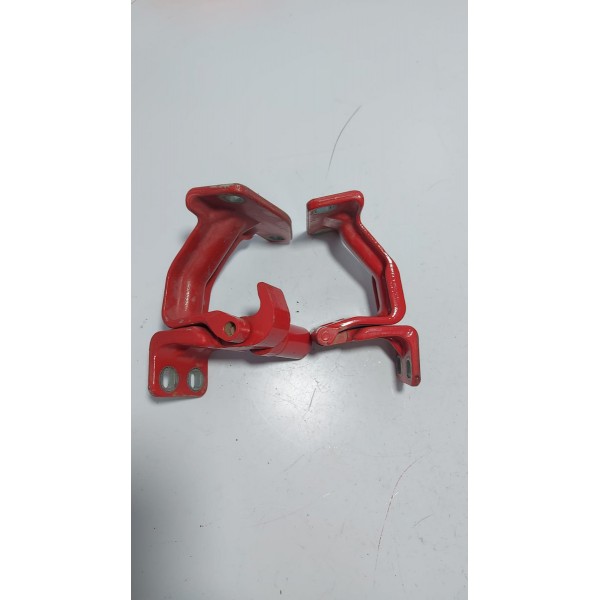 Dobradiça Da Tampa Traseira Lado Direito Toro Volcano Cx505