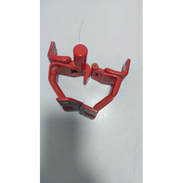 Dobradiça Da Tampa Traseira Lado Direito Toro Volcano Cx505