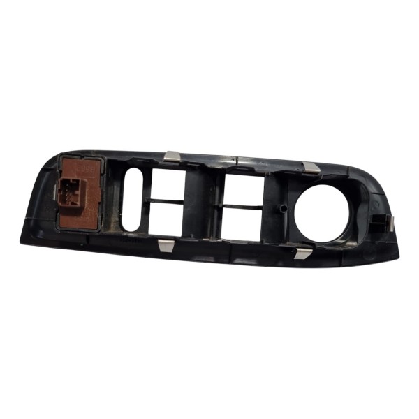 Moldura Botão Vidro Dianteiro Esquerd Toro 01002316470 Cx507