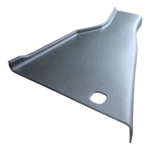 Acabamento Inferior Coluna Traseira Esquerda Amarok 11 Cx512 Preto