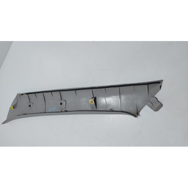 Acabamento Coluna Parabrisa  Direita Pajero Full 2005