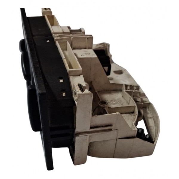 Comando Ar  Cond. Golf  1.6 2001 /2006 Cx643