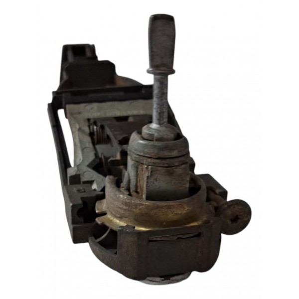 Maçaneta Externa Diant. Esquerda Golf 2005 Cx646