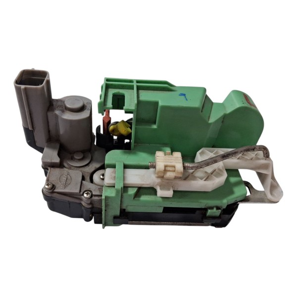 Fechadura Porta Traseira T.e Fiat Línea 2009 Cx650