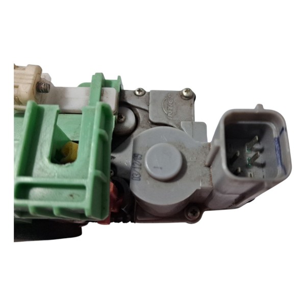 Fechadura Porta Traseira T.e Fiat Línea 2009 Cx650