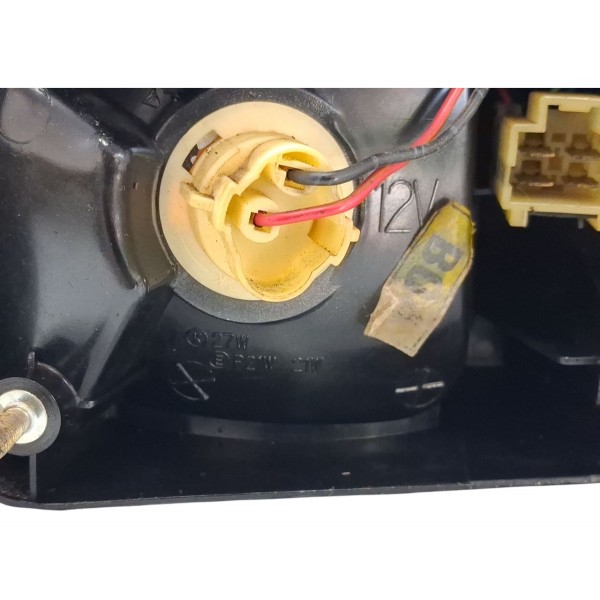 Lanterna Direita Sonata 1997 C/ Detalhe Cx651 Direito/passageiro