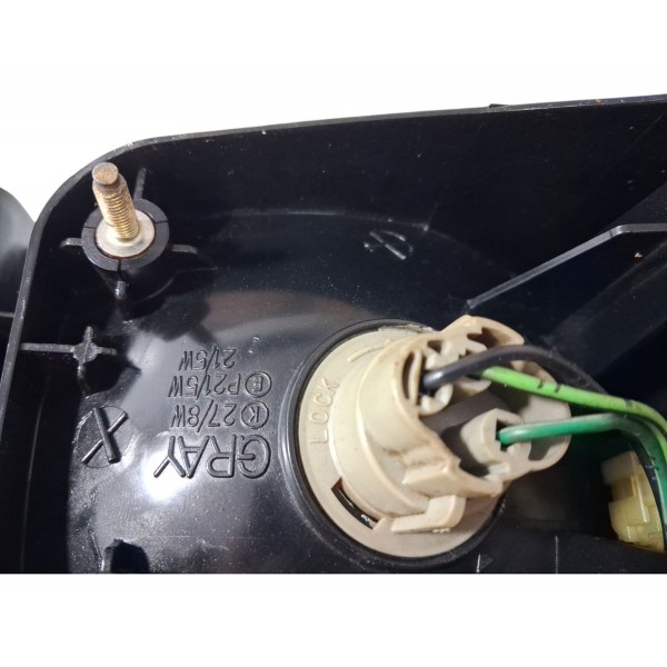 Lanterna Direita Sonata 1997 C/ Detalhe Cx651 Direito/passageiro