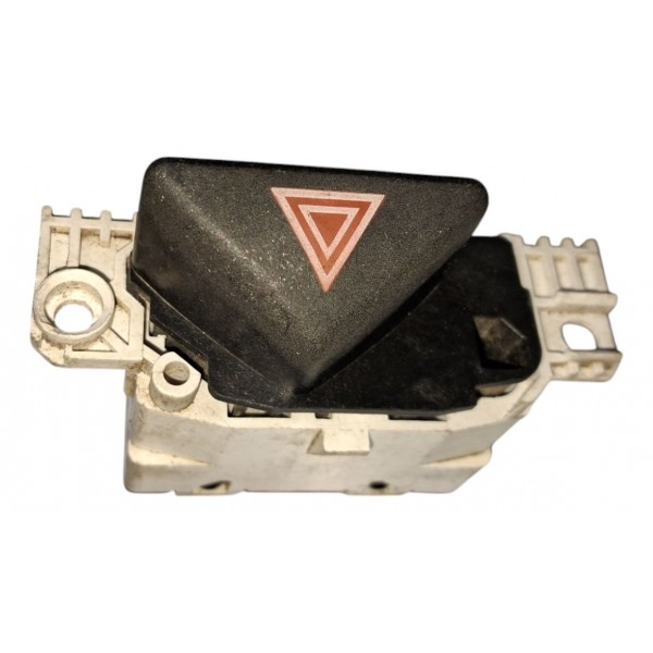 Botão Alerta Painel Ford Focus  2004 A 2008 Cx651 Preto