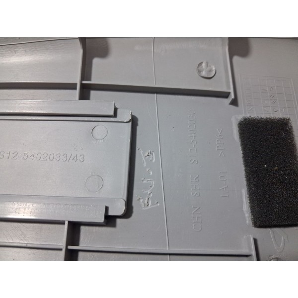 Moldura Coluna Central Cinto L D Chery Face 2012 Cx653 Cx653