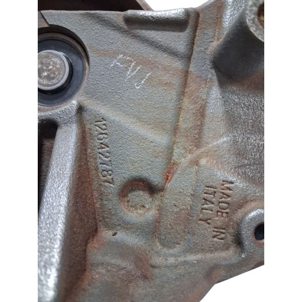 Suporte Polia Viscosa Chevrolet S10  2.8 Diesel 12/15 Cx656