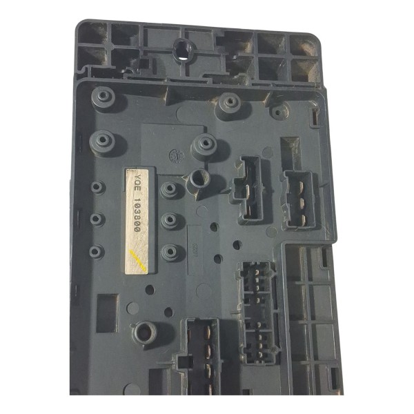 Caixa Fusível L D Land Rover Discovery 2 Diesel 2002 Cx673