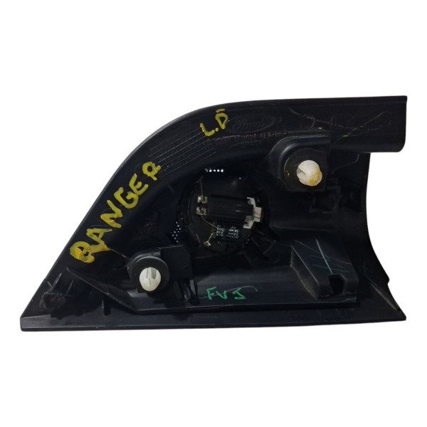 Moldura Retrovisor Int L. D C/auto Falante Ranger 2019 Cx685