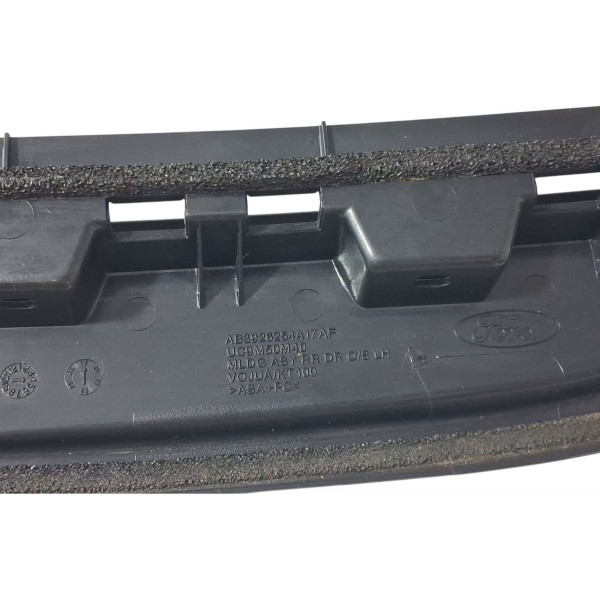 Moldura Coluna Externa Porta Tras. E. Ranger 2019 Cx686