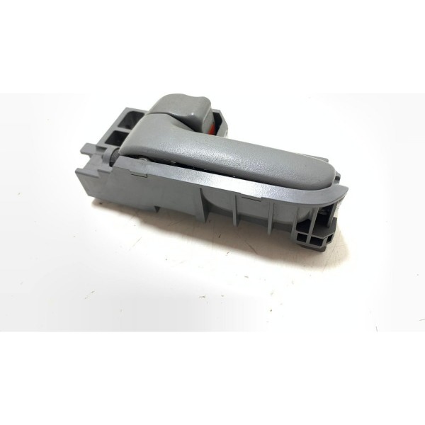 Maçaneta Interna Esquerda Toyota Hilux 05/15 Cx339