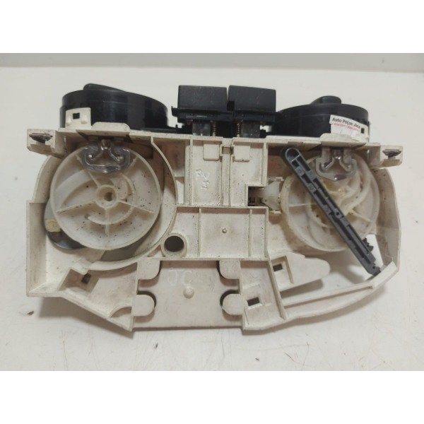 Comando Ar  Cond. Sem Moldura Golf 99/07 Cx133