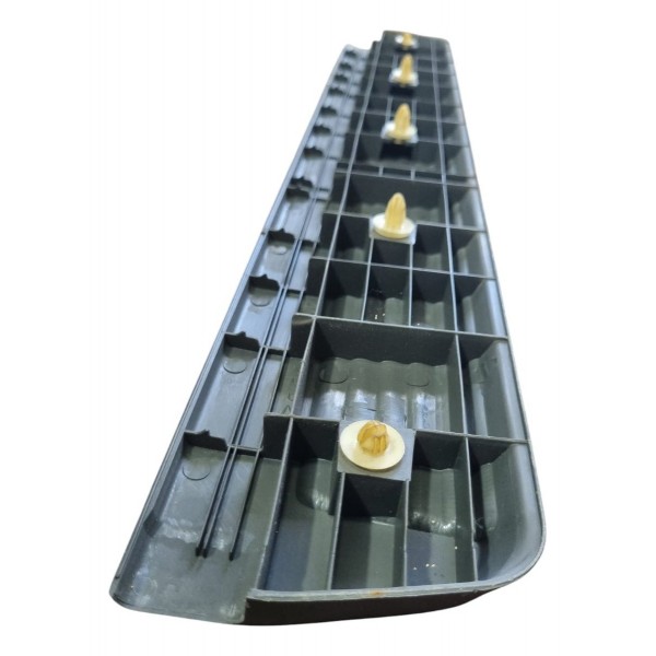 Soleira Dianteira Porta Pajero Full 2005