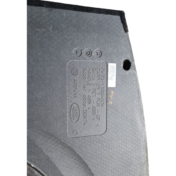 Tampão Traseiro Land Rover Discovery 2015 Preto