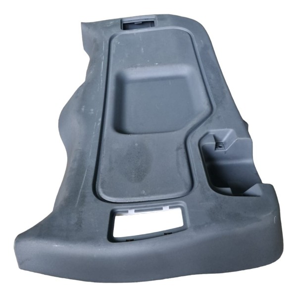 Acabamento Tampa Traseira Discovery Sport 2015