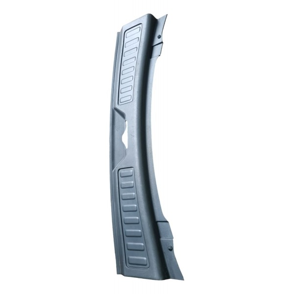 Acabamento Porta Malas Land Rover Discovery Sport 2015