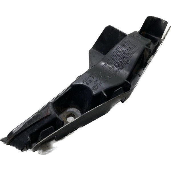 Guia Direito Parachoque Dianteiro Volkswagen Amarok Cx361