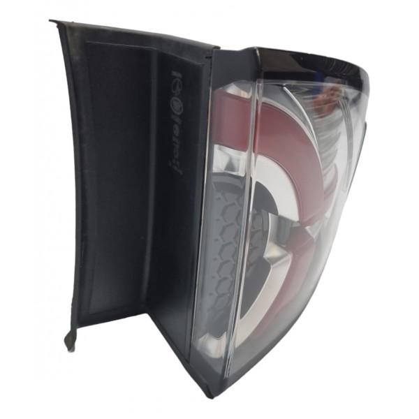 Lanterna T.e  Land Rover Discovery Sport 2015 Cx558 Direito Transparente