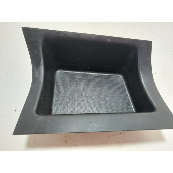 Porta Objetos Ssangyong  2.0 08  C/avaria Cx87