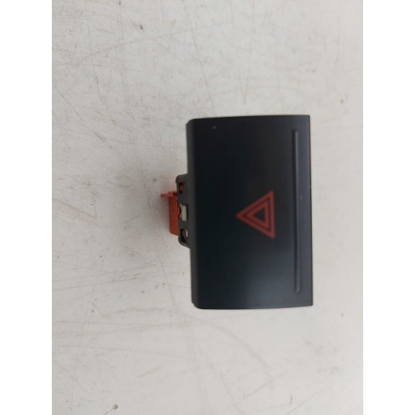 Botão Pisca Alerta Amarok 2.0 2014 Cx117