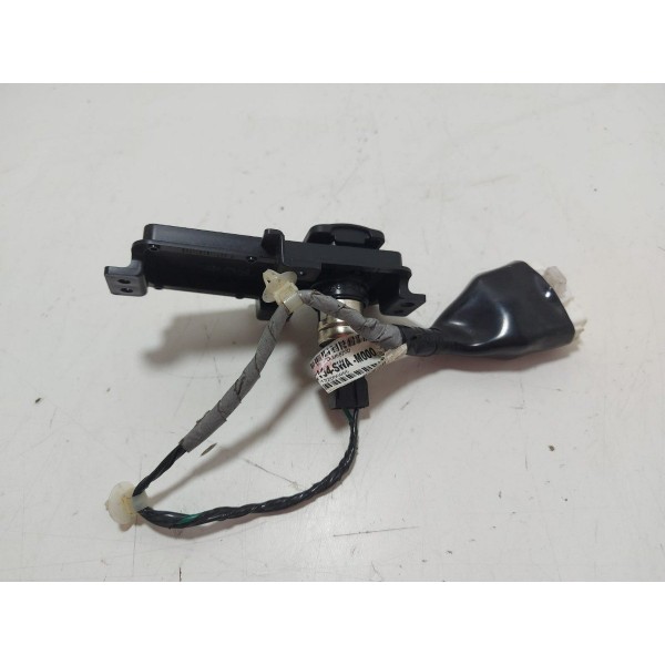 Tomada Auxiliar C/ Acab. + Chicote Honda Cr-v 2.0 2010 Cx154