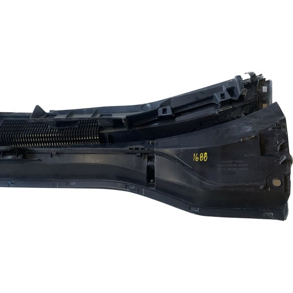 Grade Churrasqueira Toyota Corolla Cross 2021/2023 Preto