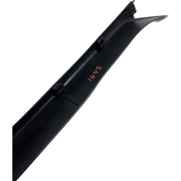 Acabamento Direito Tampa Traseira Range Rover Sport 08/12 Preto