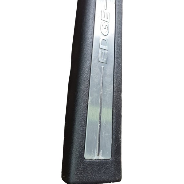 Soleira De Porta Dianteira Direita Ford Edge 2010 Preto