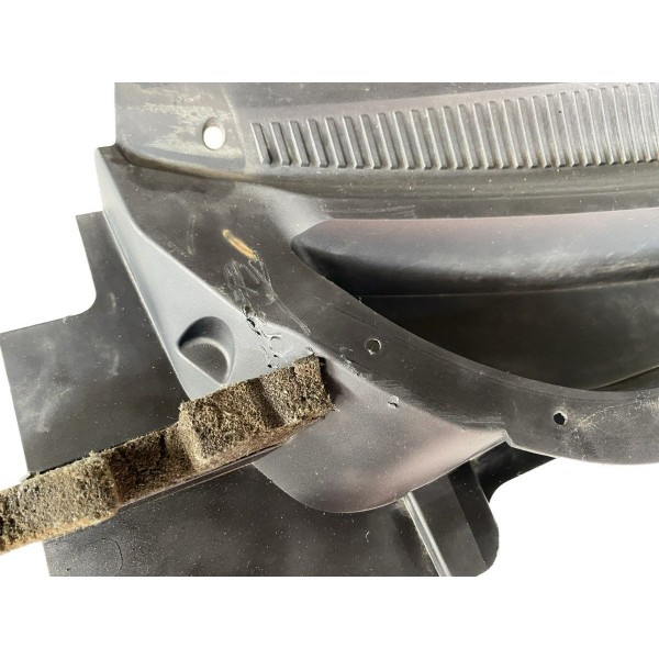 Grade Churrasqueira Direita Ford Ranger 2012/2016 C/detalhe Preto