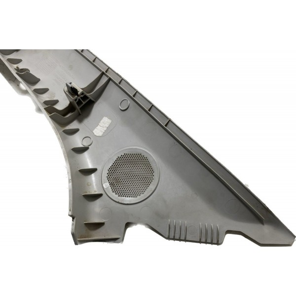 Moldura Interna Coluna Direita Volkswagen Amarok 10/20 Cx365