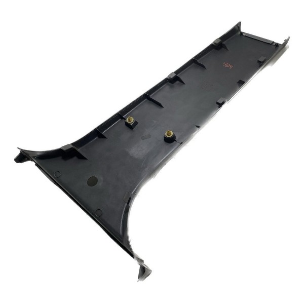 Moldura Interna Coluna B Esquerda Toyota Hilux 05/15