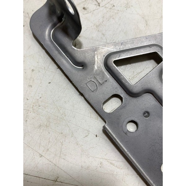 Suporte Esquerdo Mídia Toyota Rav4 17/18 Cx331