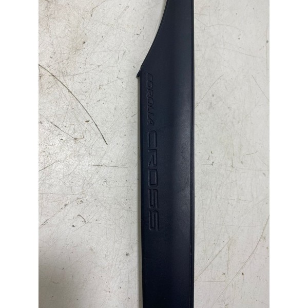 Aplique Coluna Traseira Esquerda Corolla Cross 2021 Cx426