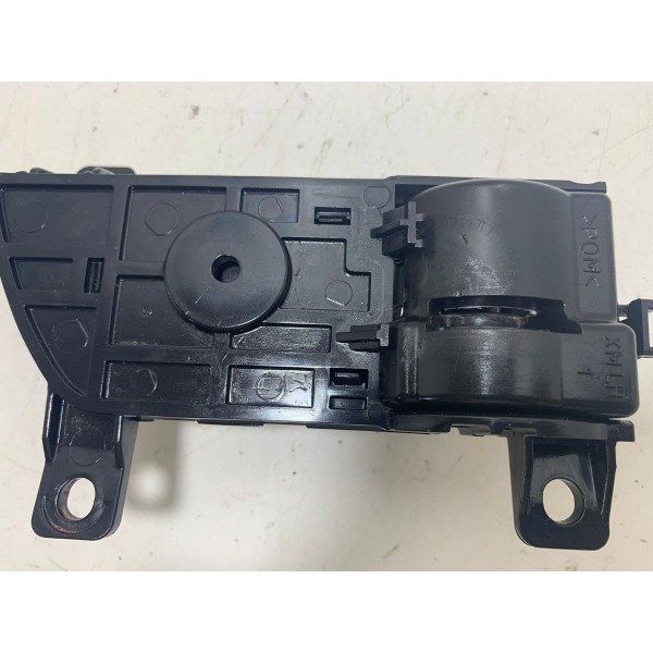 Maçaneta Interna D. E Sorento 2.4 2012 Cx04 Dianteira