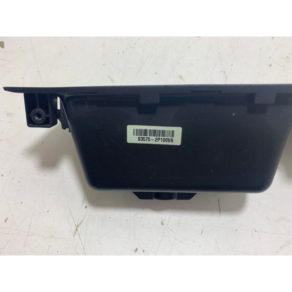 Moldura Comando Vidro D.d Sorento 2.4 2012 Cx04