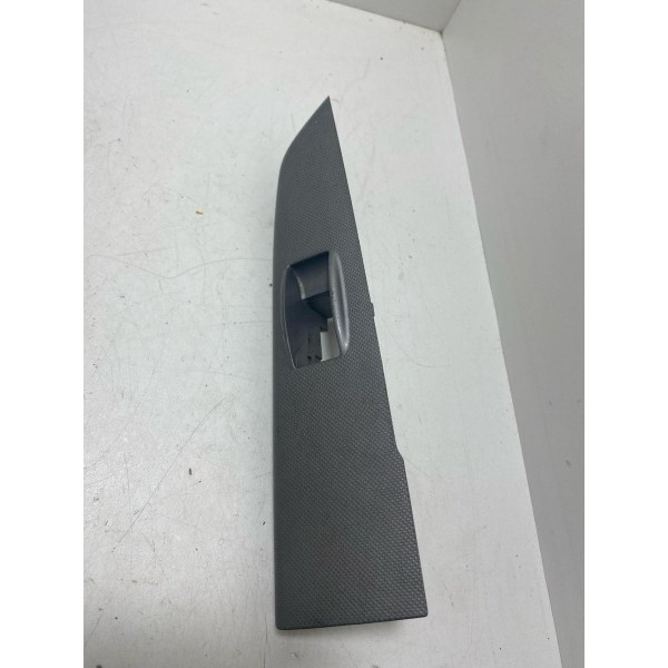 Acabamento Botão Vidro Tras. D Hilux 2010 Cx415