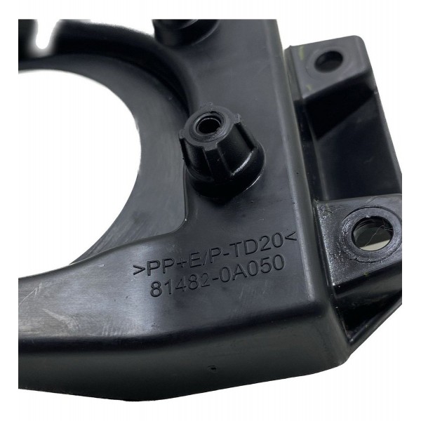 Suporte Milha Esquerdo Corolla Cross 21/23 Cx367