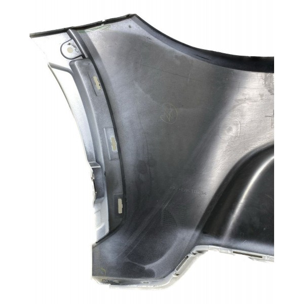 Polaina Dianteira Esquerda Toyota Corolla Cross 21/23