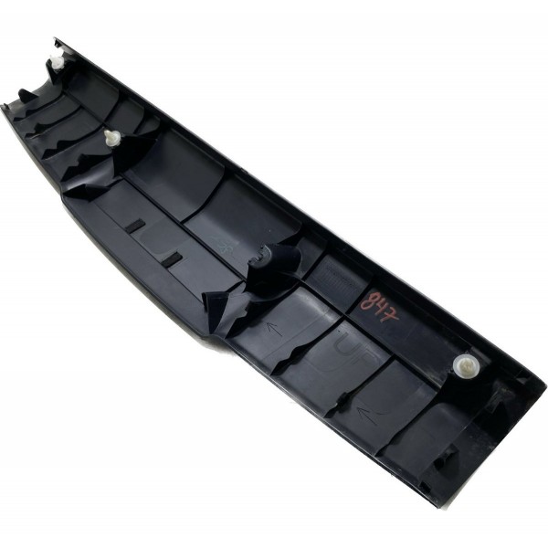 Moldura Central Porta Malas Toyota Corolla Cross 21/23