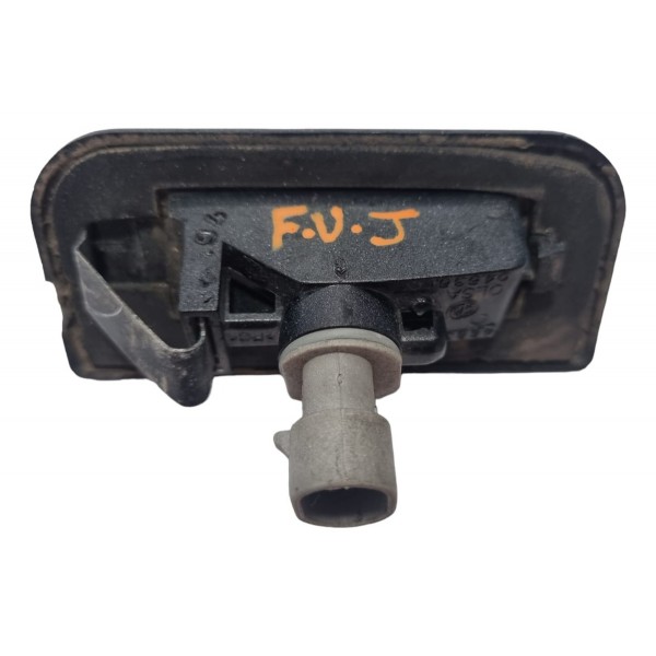 Luz De Placa L.d Original Fiat Fiorino 2015 Cx450