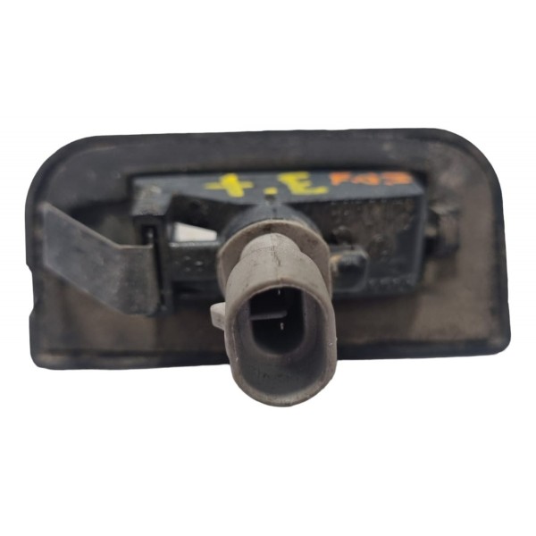 Luz De Placa L.e Original Fiat Fiorino 2015 Cx450