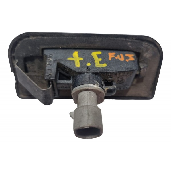 Luz De Placa L.e Original Fiat Fiorino 2015 Cx450