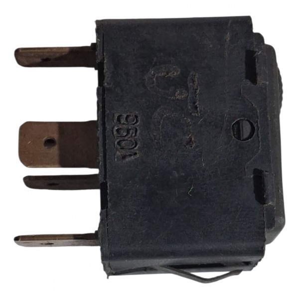 Botão Vidro Elétrico Santana Quantum 1992 R1 Cx715